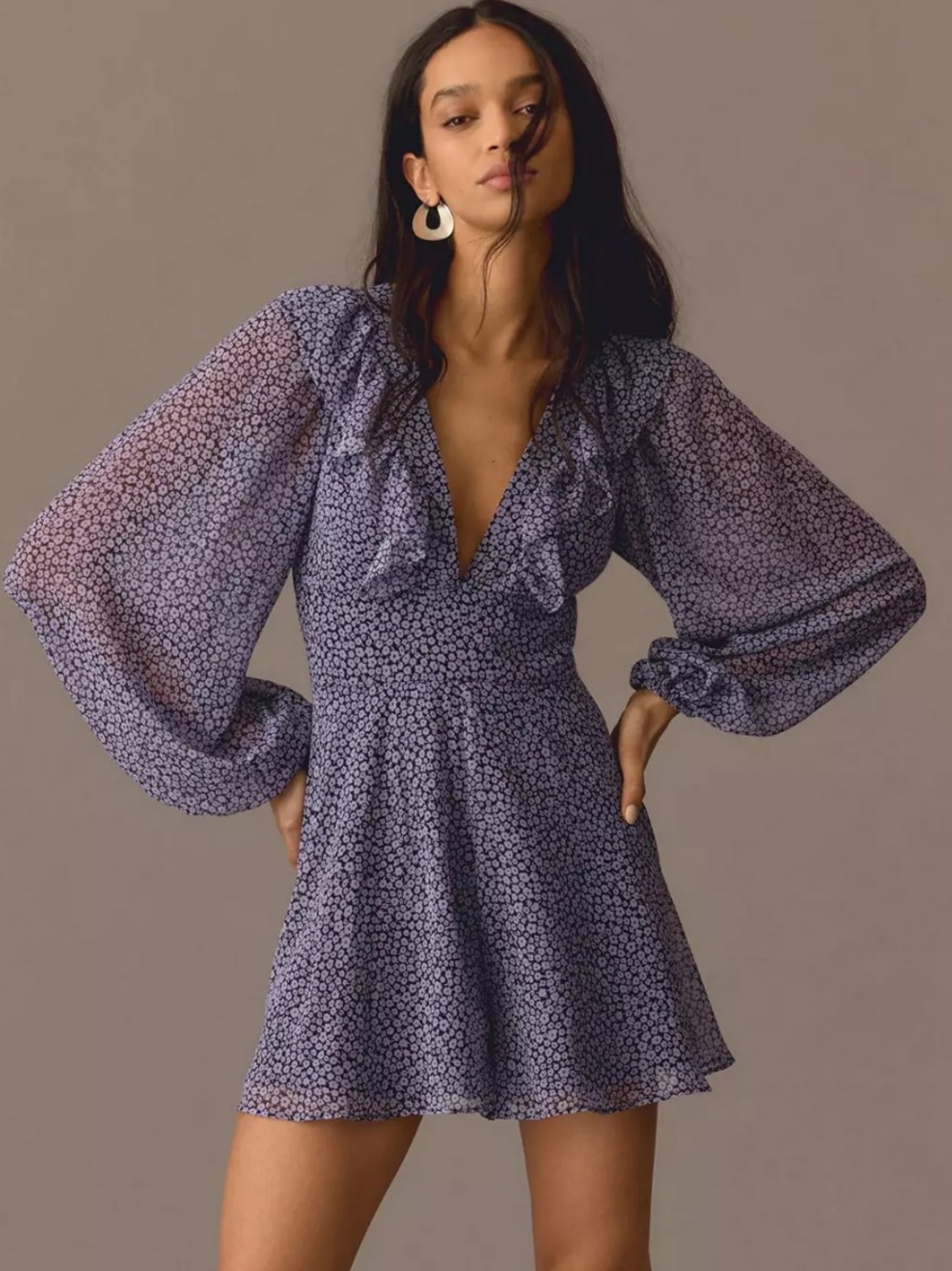 Hutch Romper deep V floral with pockets size medium